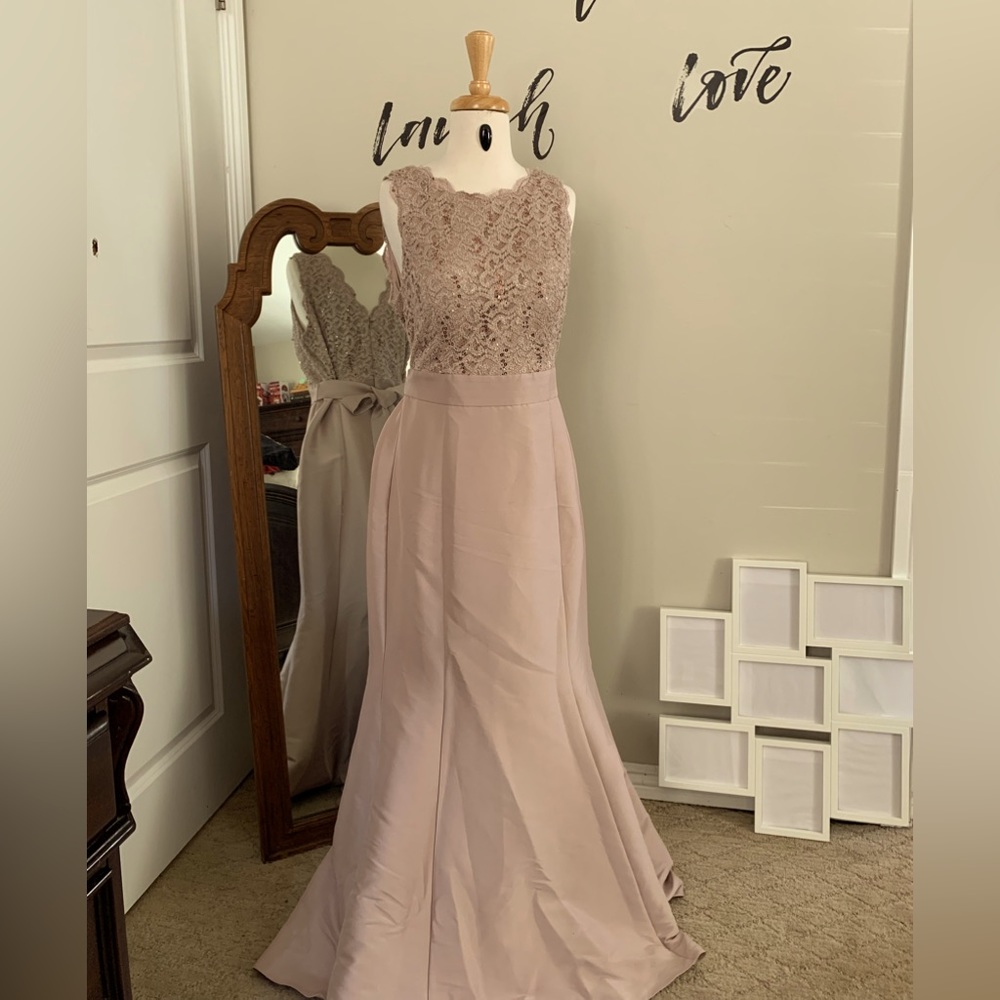 R&M Richards Beautiful champagne color night dress size 12